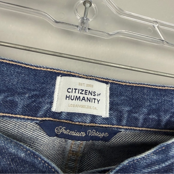 Evereve Citizens of Humanity AYLA Wide Bowed Barrel Leg Jeans - Picture 6 of 9